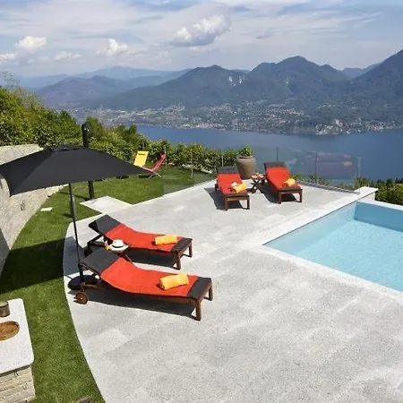 Sleeps 12 Pool Wifi