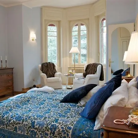 Sleeps 12 Pool Wifi * Premeno